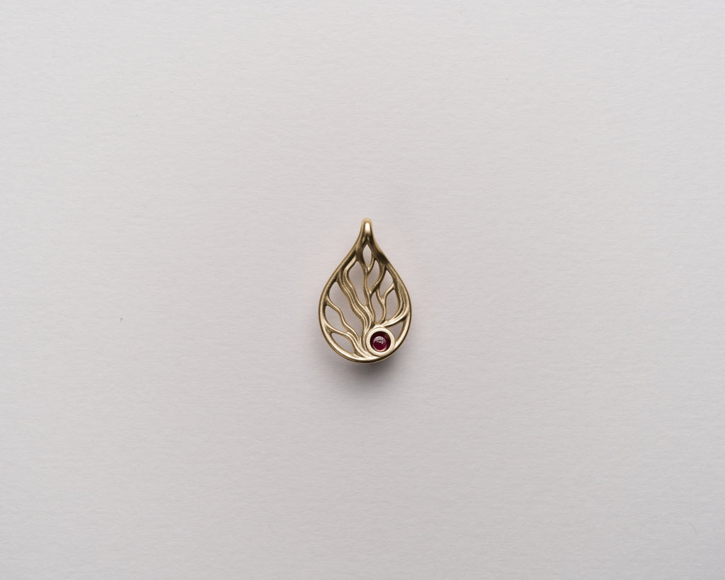 Eminence Pendant | 9ct Yellow Gold