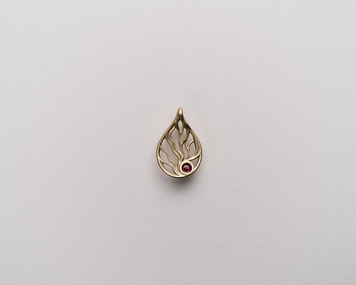 Eminence Pendant | 9ct Yellow Gold